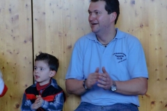 kinder2010_09_t